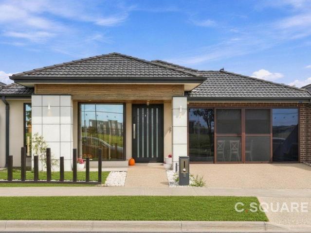 House for sale in Aston, Melbourne