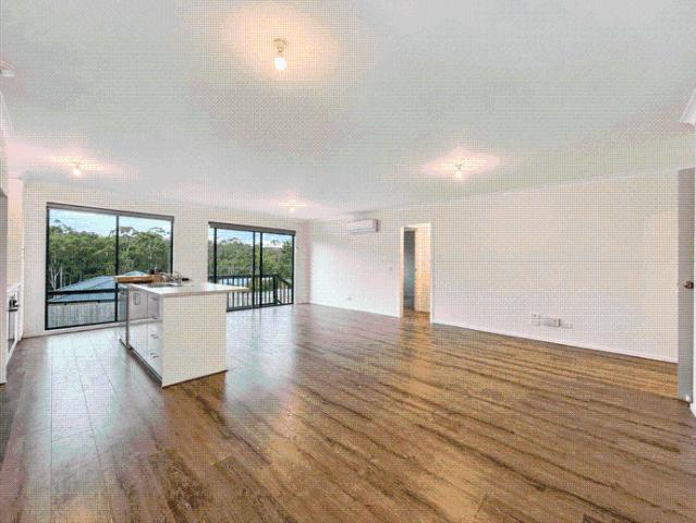 House for rent in Churchill, Victoria