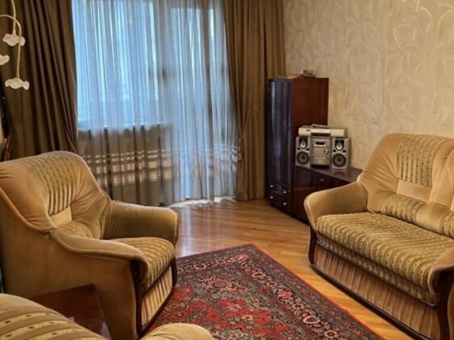 Квартира продажа в Великодолинском, Днепропетровской области
