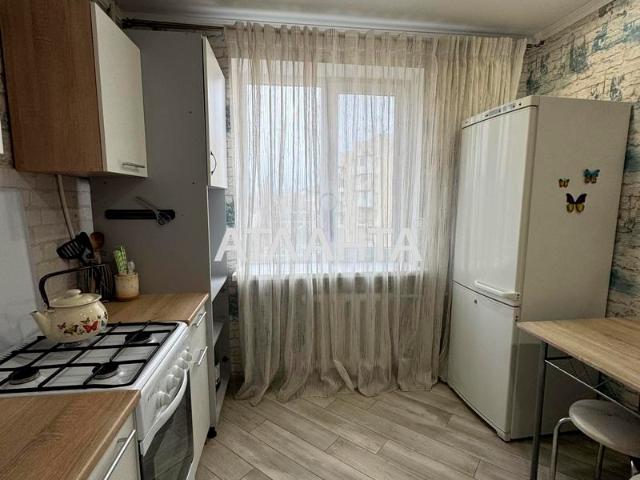 Квартира продажа в Великодолинском, Днепропетровской области