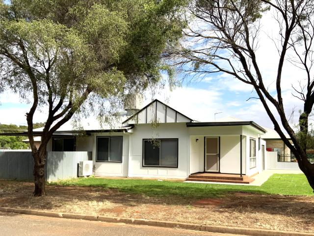 House for rent in Griffith, Griffith City Council
