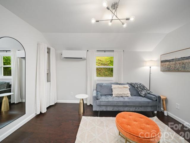 House for sale in Hawthorne, Asheville