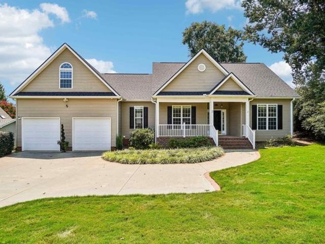 House for sale in Simpsonville, South Carolina