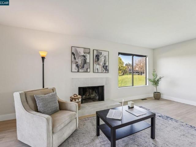 Condo for sale in Novato, California