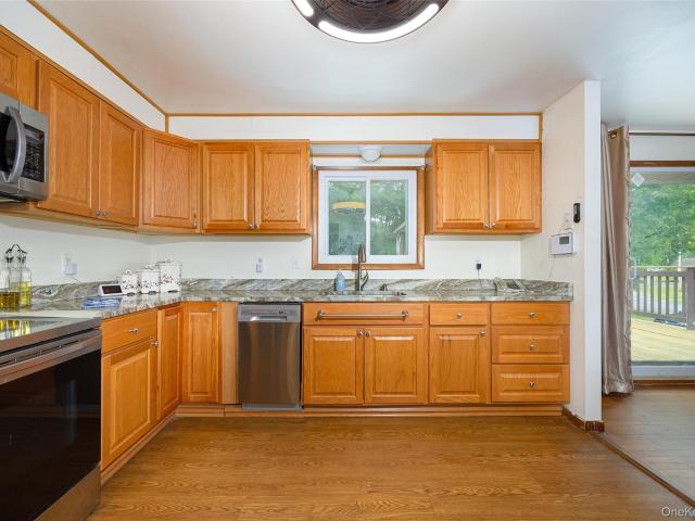 House for sale in Haviland, Town of Hyde Park