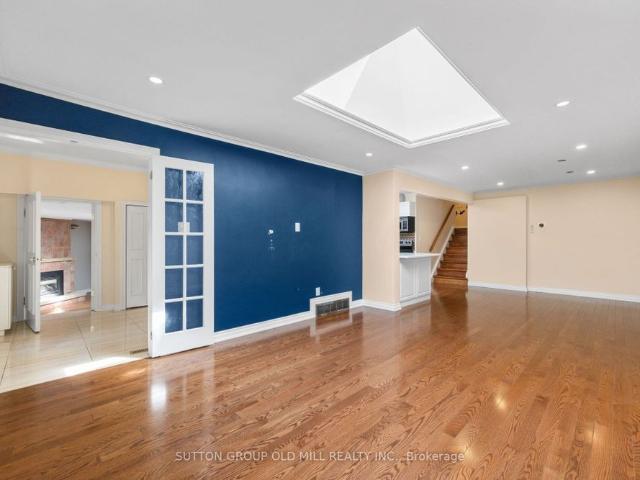 House for rent in Etobicoke Centre, Toronto