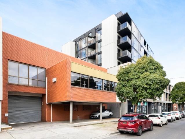 Warehouse for rent in Camerons Creek, Victoria