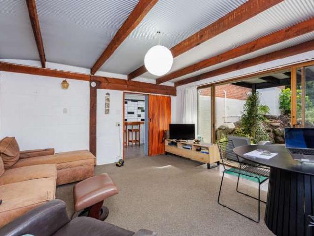 House for sale in Hillsborough