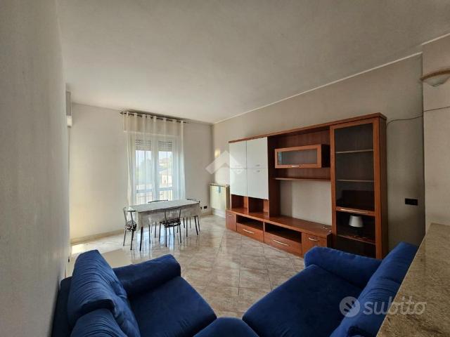 Appartamento in affitto a Castelletto, Abbiategrasso