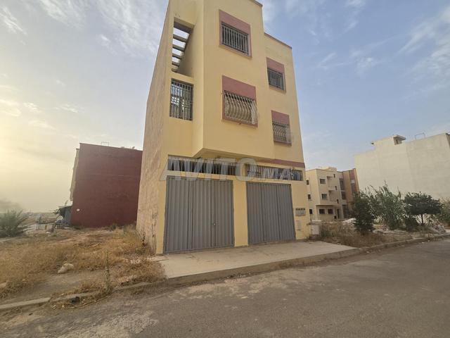 Local commercial vente à Fès