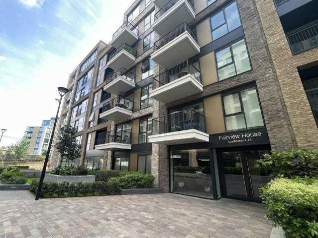 Apartment for rent in Chelsea Creek, Greater London