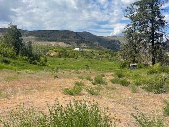 Land for sale in Pateros, Washington