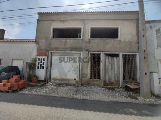 Terreno venda em Portela de Cambra, Sintra