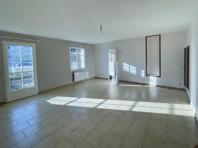 Maison vente à Le Trésor, Néré