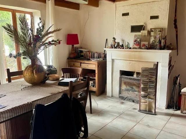 Maison vente à Saint-Jean-d'Angély, Nouvelle-Aquitaine