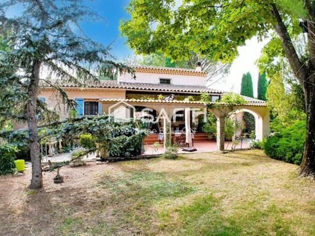 Villa vente à Apt, Provence-Alpes-Côte d'Azur