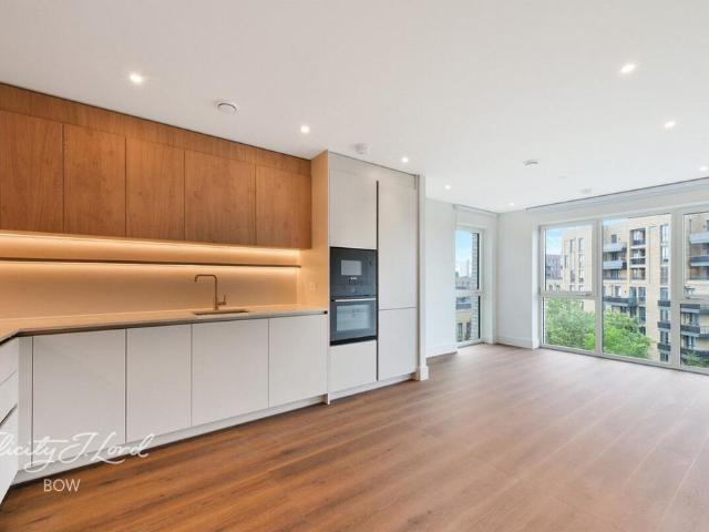 Apartment for rent in Old Ford, Greater London