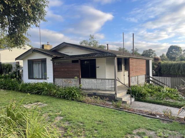 House for rent in Newborough, Victoria