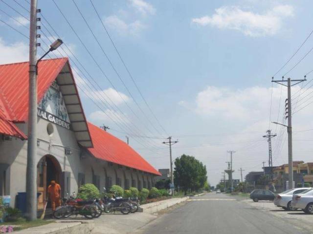 Land for sale in بحریہ ٹاؤن‬‎, لاہور ڈویژن