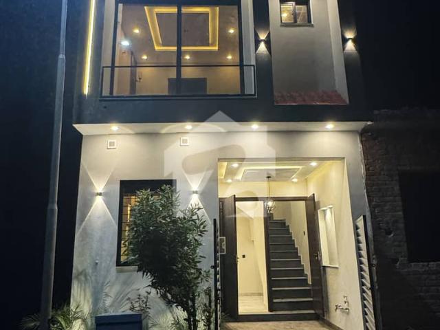 House for sale in لاہور, لاہور ڈویژن