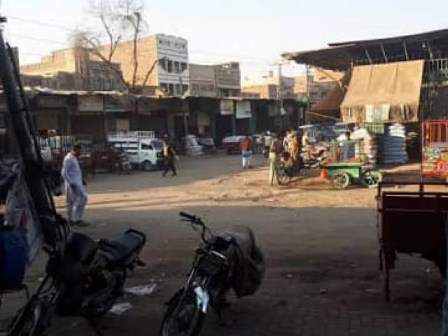 Commercial for sale in Multan, Islamabad Capital Territory