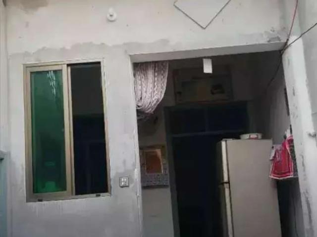 House for sale in Faisalabad, Islamabad Capital Territory