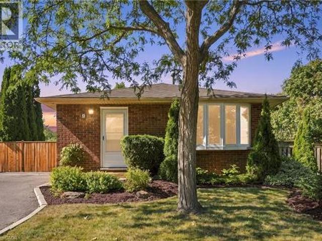 House for sale in Ancaster, Ontario