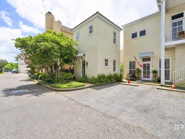 House for sale in Fairhope, Alabama