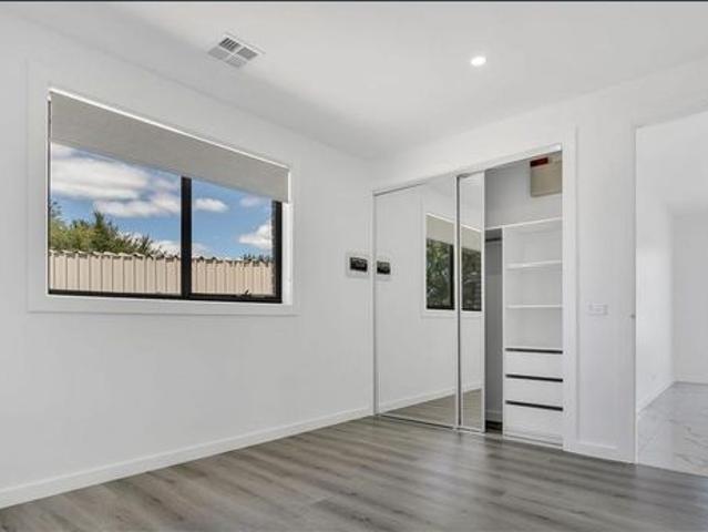 Townhouse for rent in Camerons Creek, Victoria