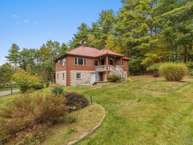 House for sale in Glen Spey, New York