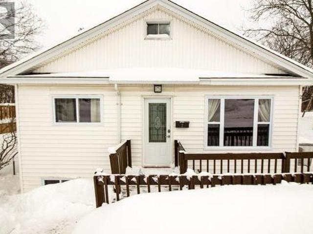 House for sale in Corner Brook, Newfoundland And Labrador