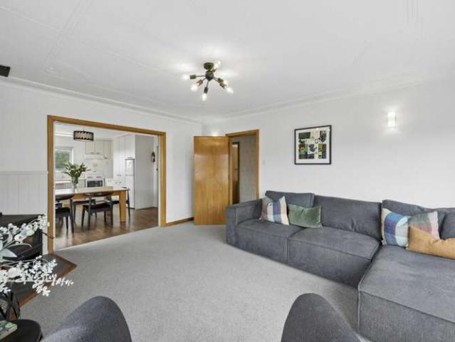 House for sale in Otakou