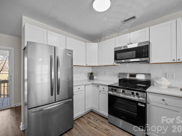 Townhouse for sale in Fletcher, North Carolina