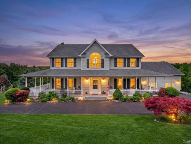 House for sale in Washingtonville, New York