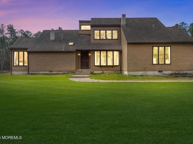 House for sale in Vincentown, New Jersey