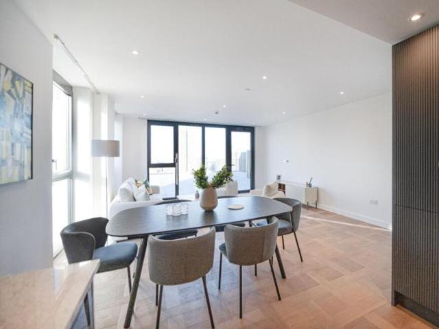 Apartment for rent in St. George in the East, Greater London