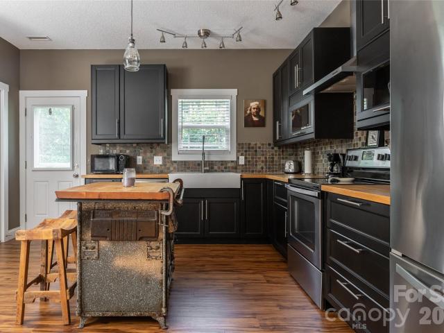 Townhouse for sale in Asheville, North Carolina