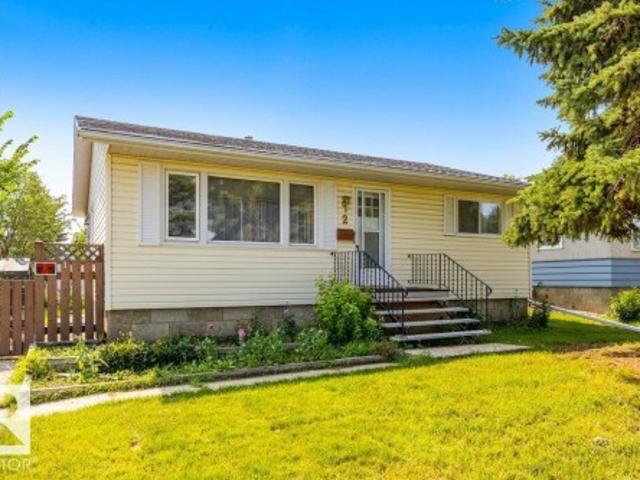 House for sale in Saint Albert, Alberta