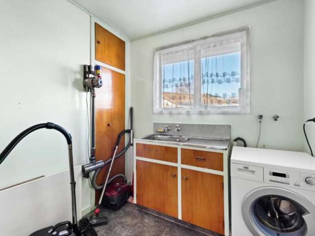 House for sale in Otakou