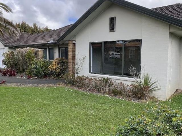 House for rent in Howick, Oroua County