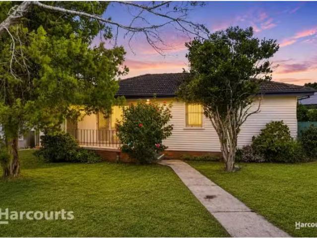 House for rent in Leumeah, Sydney