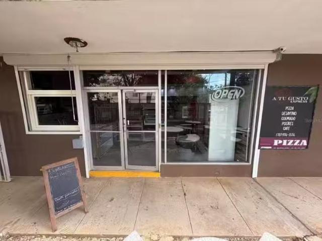 House for sale in Carlin