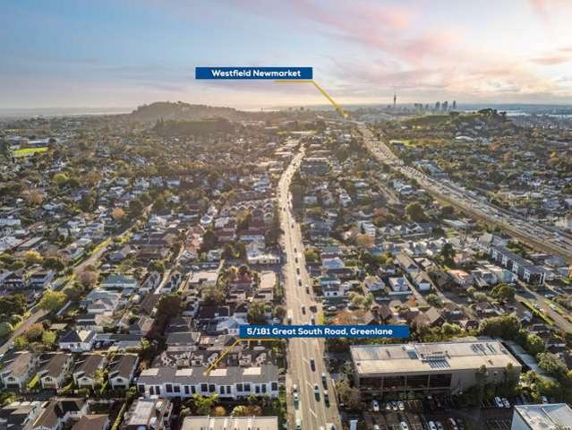 Townhouse for sale in Balmoral