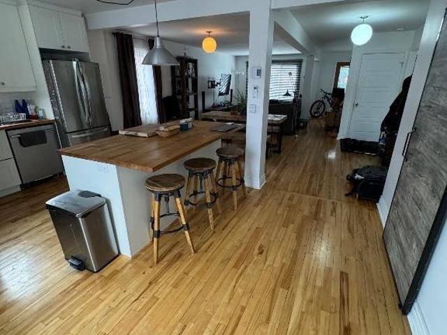Apartment for rent in St. Leonard's, Quebec