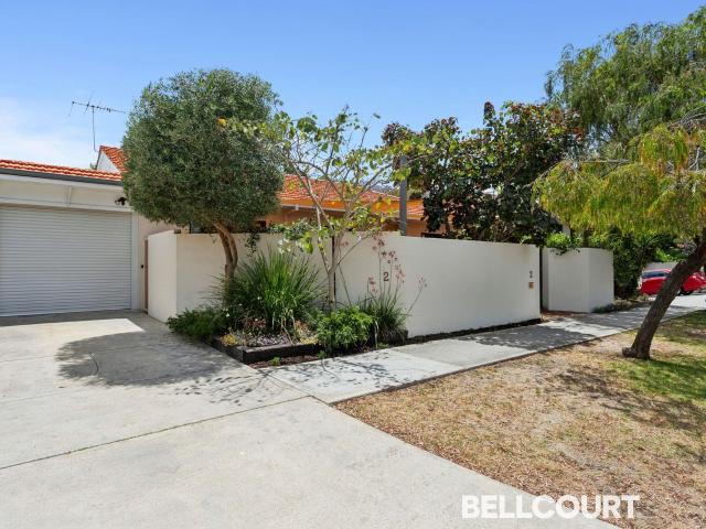 Villa for sale in Como, Western Australia