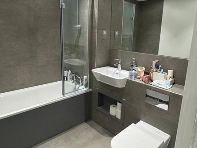 Apartment for rent in Colindale, Greater London
