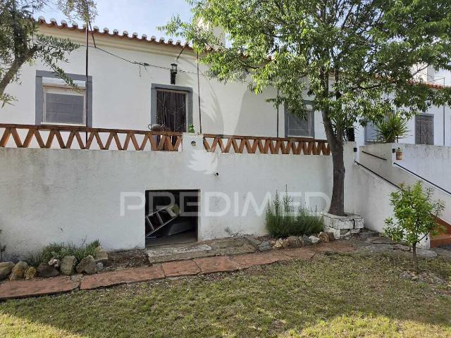 Casa venda em Fronteira, Portalegre