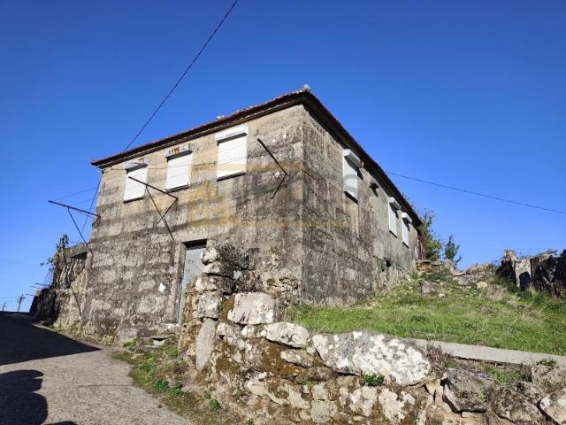 Casa venda em Mosteiro, Monção