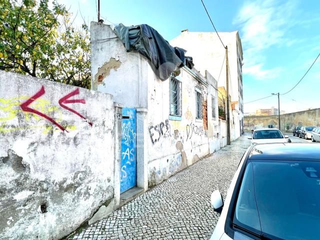 Casa venda em Cova da Piedade, Almada
