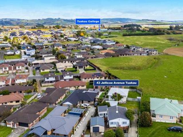 House for sale in Pukekohe, Oroua County
